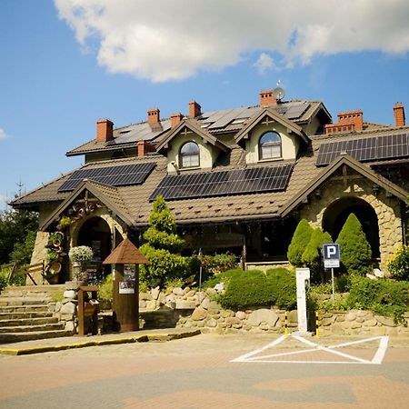 Hotel Restauracja Jas Wedrowniczek Rymanow ภายนอก รูปภาพ
